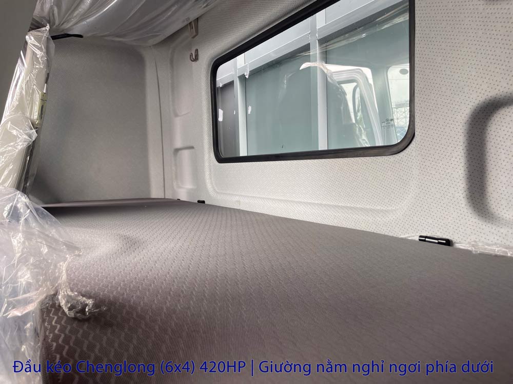 Giá xe đầu kéo Chenglong (6x4) 420HP Nhập Khẩu